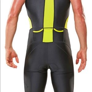 2XU Mens sleeveless triathlon tri suit trisuit NWT